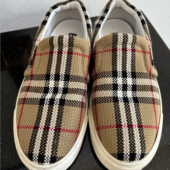 Burberry Checkered Slip-On Shoes 37 - Picture 1 of 9